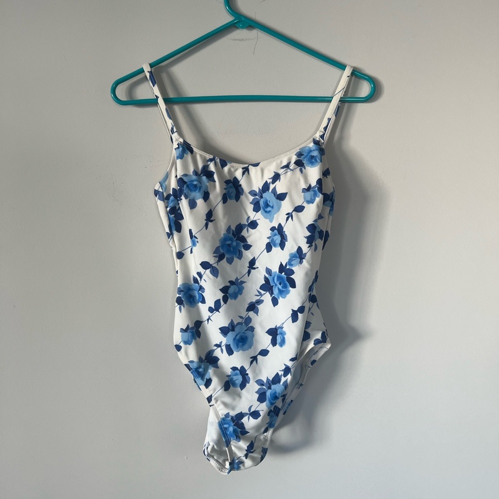 LA BLANCA (Size 10) one piece swimsuit bathing suit floral white and blue